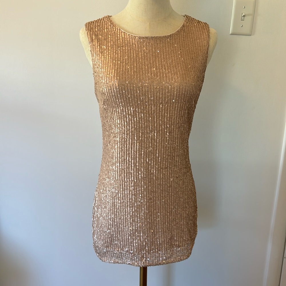 Susana Monaco pale pink sequined tunic in EUC size 6